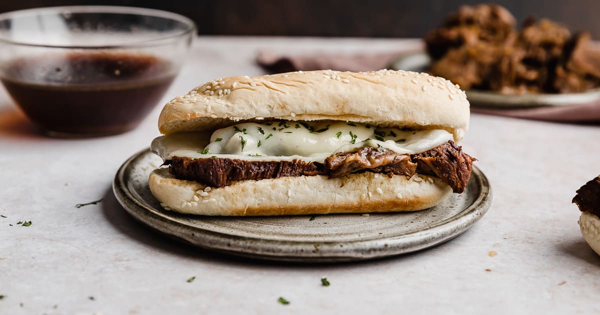 5-Ingredient Slow Cooker French Dip Sandwiches - So Good!