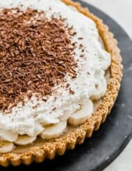 Graham Cracker crust with a toffee, banana, and whipped cream topping.