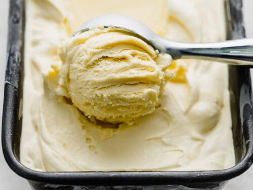 https://saltandbaker.com/wp-content/uploads/2019/10/homemade-vanilla-ice-cream-square-500x375.jpg