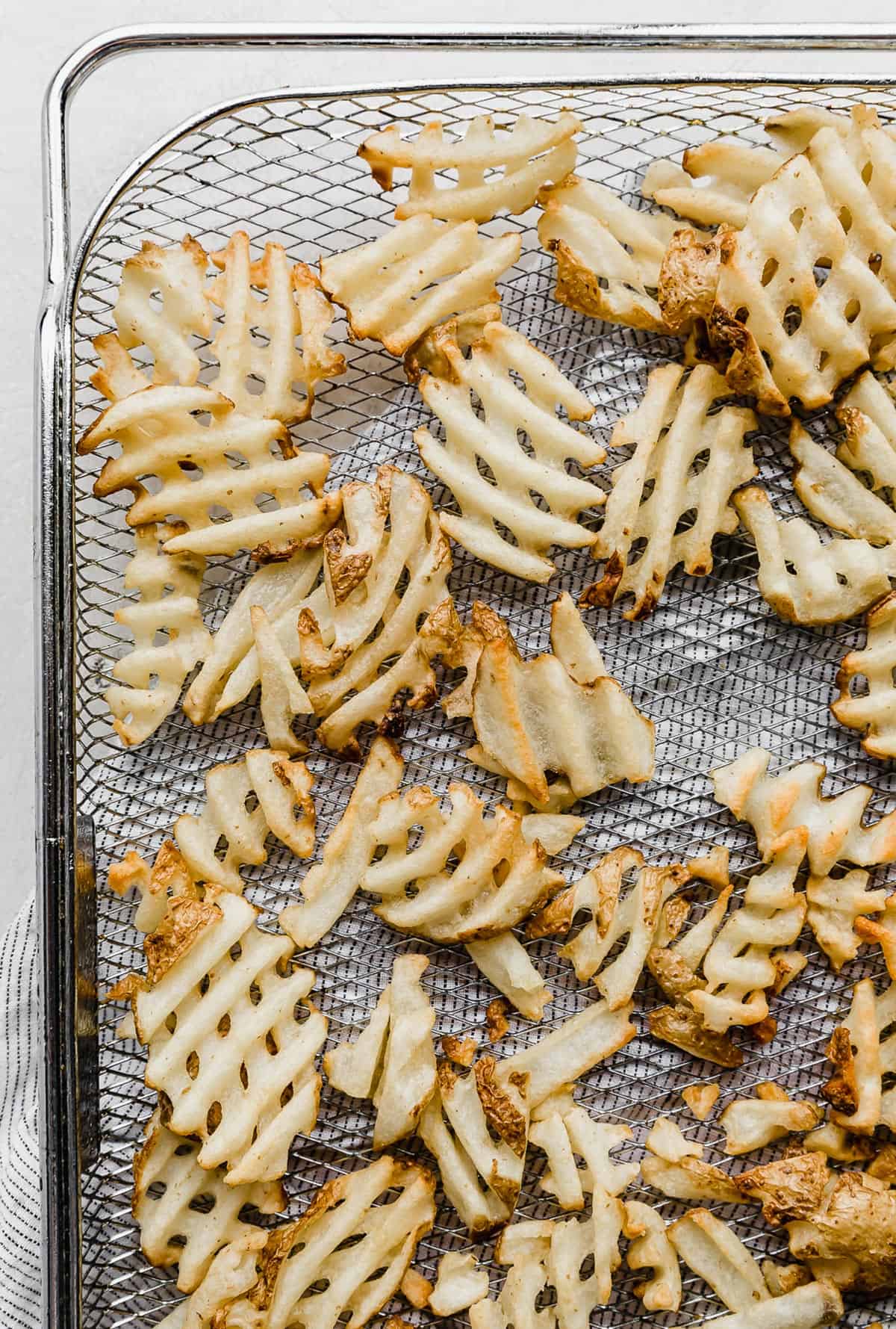 Oil Free Seasoned Waffle Fries in the Air Fryer - A Plantiful Path