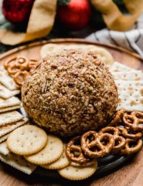 Christmas Cheese Ball